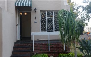 3 Bedroom Townhouse in Murrayfield