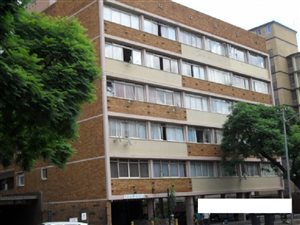 2 Bed Apartment in Sunnyside