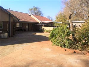 10 ha Smallholding in Winternest