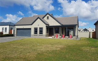 3 Bedroom House in Blue Mountain Village