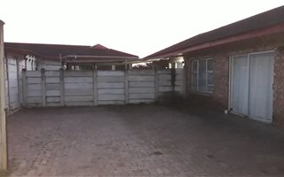 2 Bedroom Apartment in Birdswood