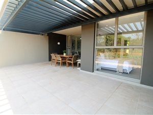 2 Bed Apartment in Umdloti Beach
