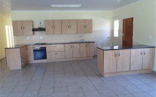 3 Bedroom Townhouse in Geelhoutpark