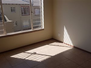 2 Bed Apartment in Montana Gardens