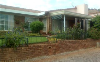 2 Bedroom Townhouse in Rangeview