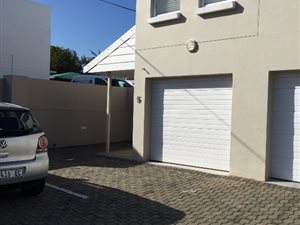 2 Bedroom Simplex in Nahoon