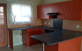 2 Bedroom Apartment in Sherwood and surrounds