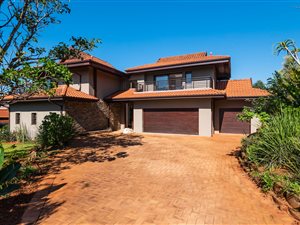 4 Bed House in Hilltop Estate