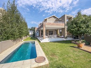 3 Bed House in Helderfontein Estate