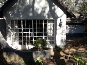 1 Bed Garden Cottage in Louis Trichardt