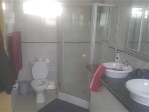 1 Bed Apartment in Melkbosstrand