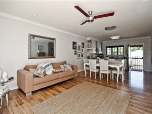 1 Bed Apartment in Oaklands