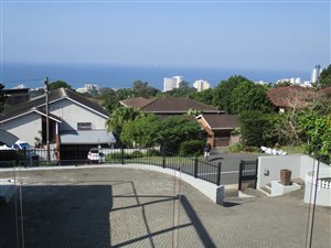 6 Bed House in Herrwood Park