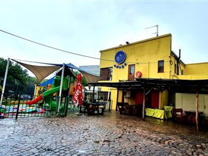 1015 m² Commercial space in Bedfordview