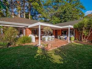 4 Bed Townhouse in Kloof