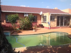 3 Bed House in Harmelia