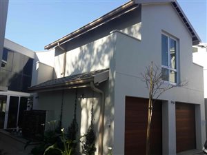 4 Bed House in Hurlingham