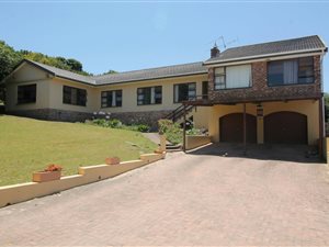 5 Bed House in East Bank