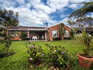 3 Bed House in Hillcrest Central