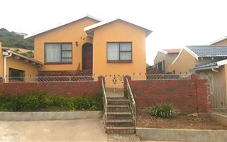 3 Bedroom House in Motherwell