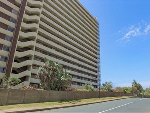2 Bed Apartment in Doonside