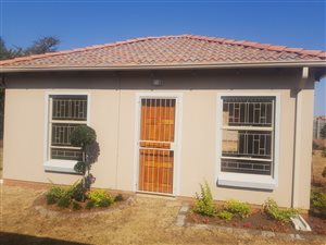 2 Bed House in Pretoria West
