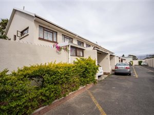 3 Bed Townhouse in Audas Estate
