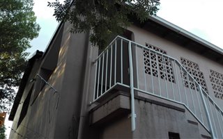 Studio apartment in Randpark Ridge