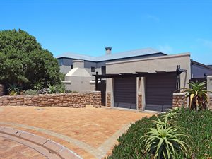 4 Bedroom House in Atlantic Beach