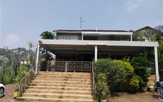 3 Bedroom House in Bisley