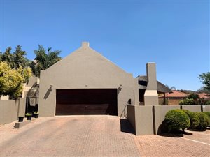 3 Bed Townhouse in Pinehaven