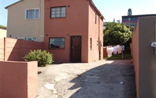 2 Bedroom House in Croftdene