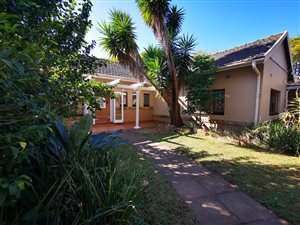 2 Bed Townhouse in Waterfall