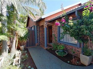 4 Bed House in Bougainvillea Estate