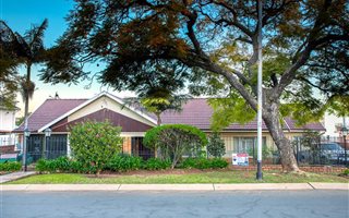 3 Bedroom House in Lukasrand