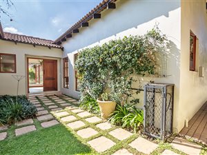 3 Bedroom House in Dainfern Ridge
