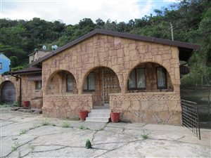 3 Bed House in Silverglen