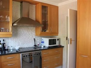 3 Bed House in Sundowner