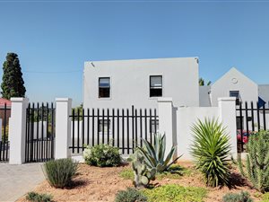1 Bedroom Apartment in Durbanville Central