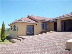 3 Bed Townhouse in Aviary Hill