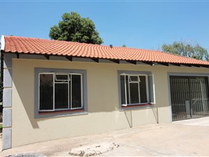2 Bedroom Garden Cottage in Eastleigh