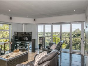 4 Bed House in Linkside