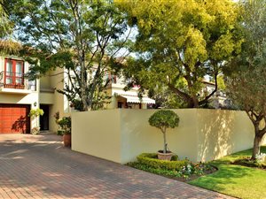 3 Bed House in Bromhof