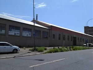444 m² Retail Space in Rosettenville