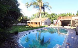 5 Bedroom House in Baysville