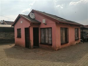 2 Bed House in Ebony Park