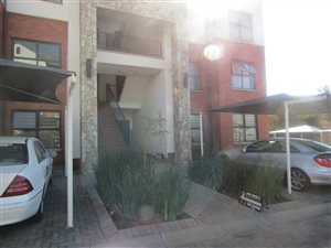 3 Bed Townhouse in Greenstone Crest