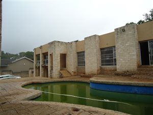 3 Bed House in Honey Hill