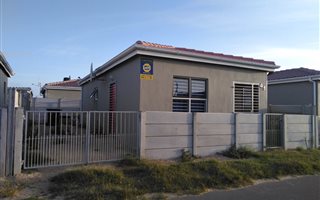 3 Bedroom Townhouse in Devon Park