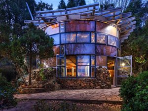 2.9 ha Farm in Hogsback
